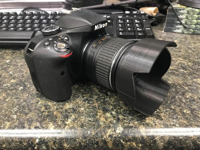 Nikon D3300 Lens Hood