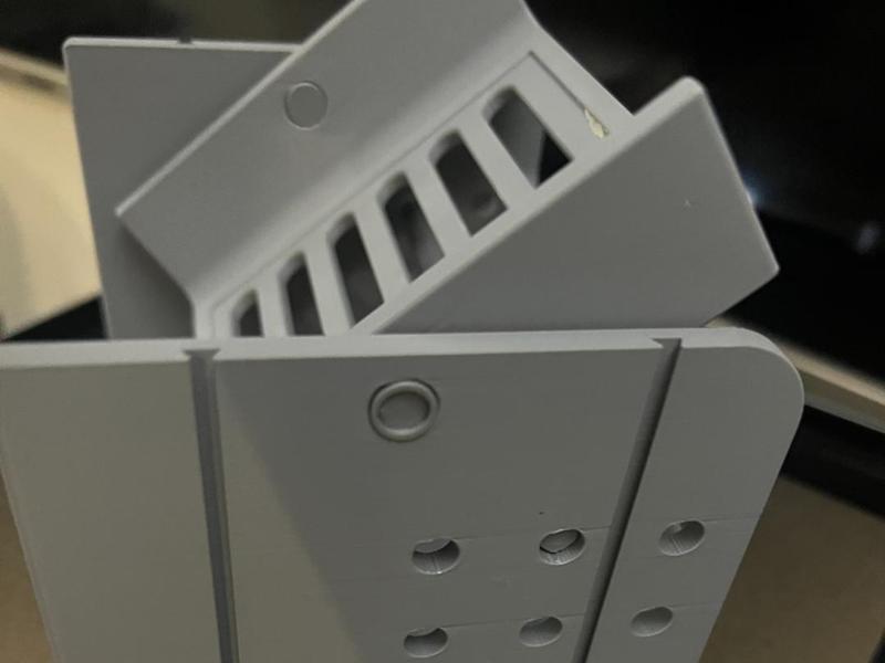 Dry Gravity Soap Dish