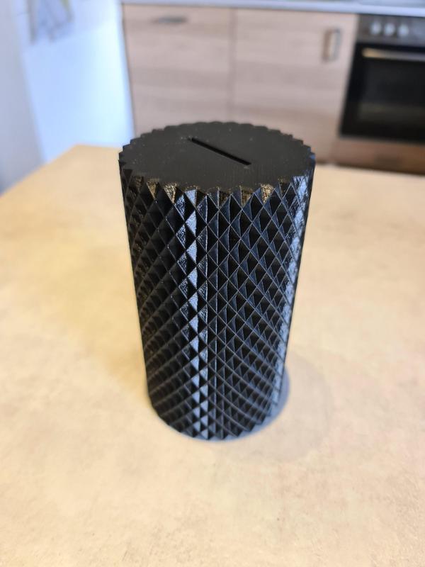 Money box, modern and safe