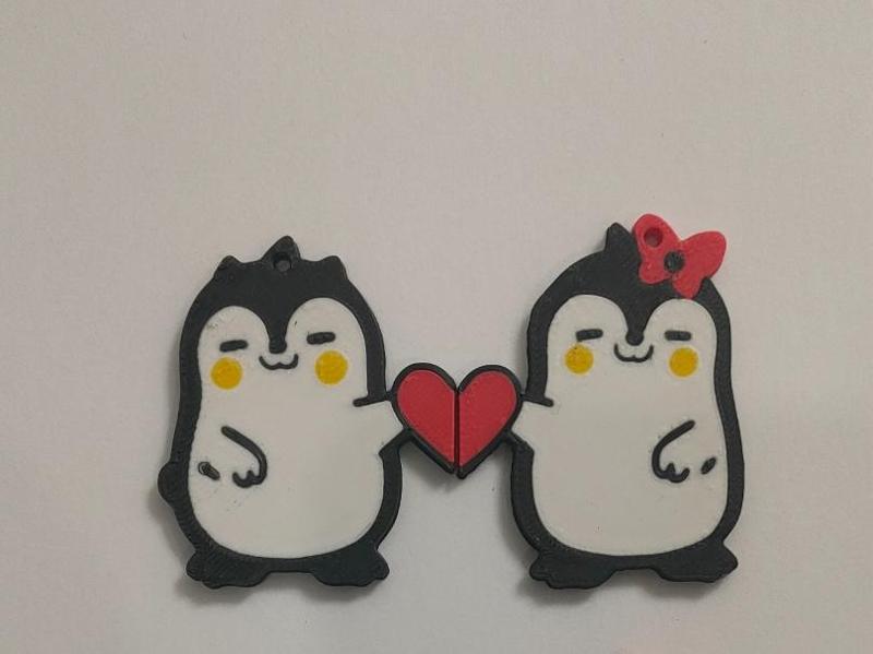 Penguin Couple Keychain, Locking in Valentine's Day Sweet Moments