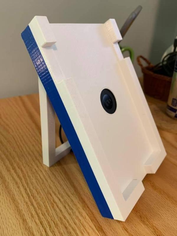 Dock for iPhone XS Max with Mophie 7.5w wireless charger