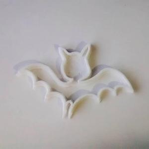 vampirina cookie cutter 