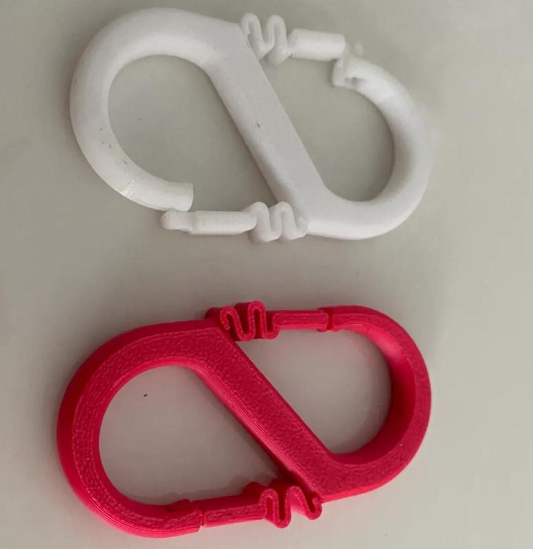 Figure-Eight Locking Buckle