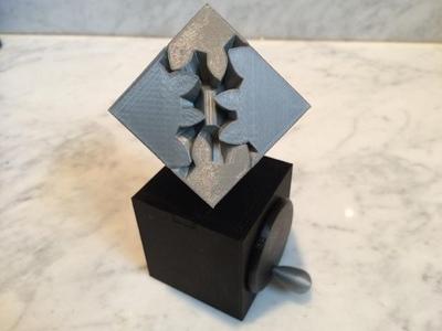 Geared Cube, Hand Crank Edition
