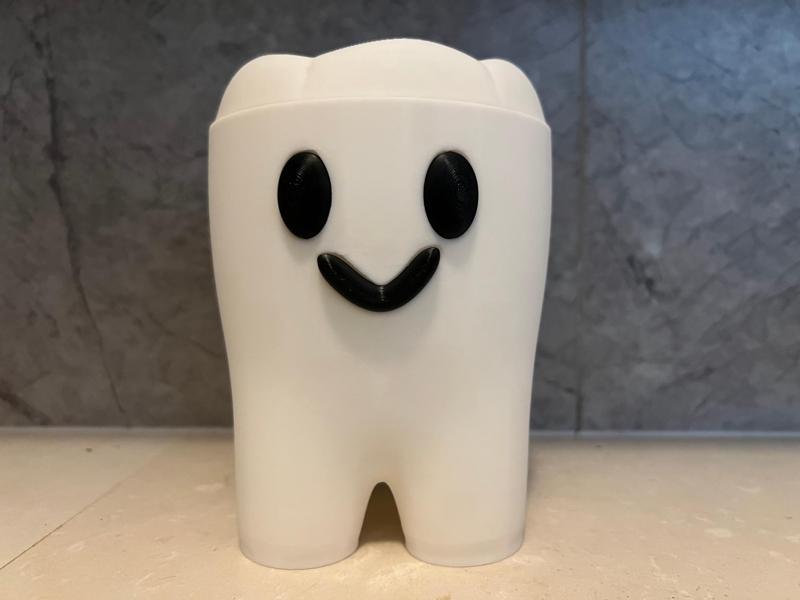 "Dr. Teeth" Bathroom Trash Can