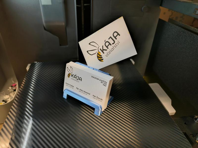 Stojánek na vizitky s držákem / Bussines card stand with holder