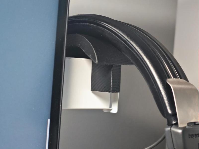 Thunderbird Q7 Headset Stand