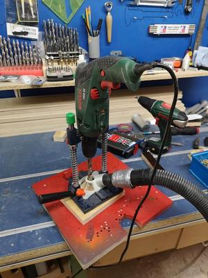 Absaugung KWB Bohrständer