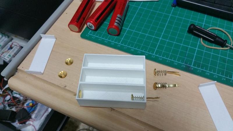 Battery support GH 18650 3.7V LI-ION