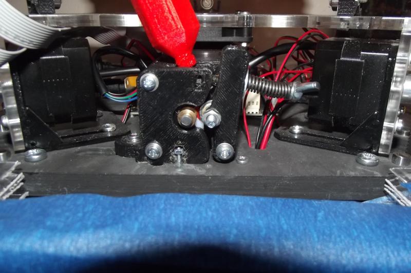 Reprap MicroDELTA feeder