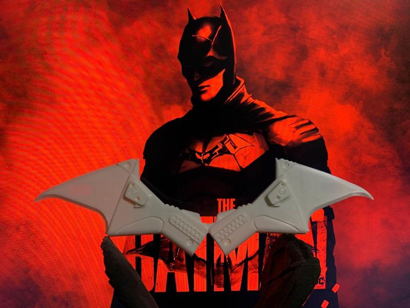 2022 The Batman Batarang