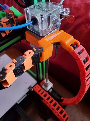 Ender 3 stepper motor mounting bracket for x-axis and hot end cable chains