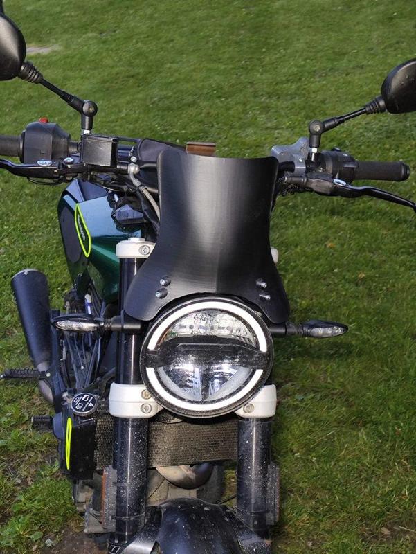Husqvarna Svartpilen 401 windshield/flyscreen
