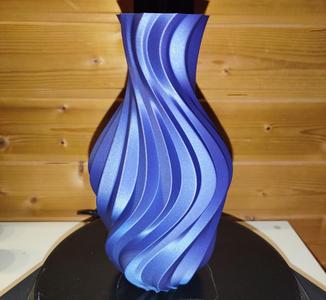 Curvy Vase