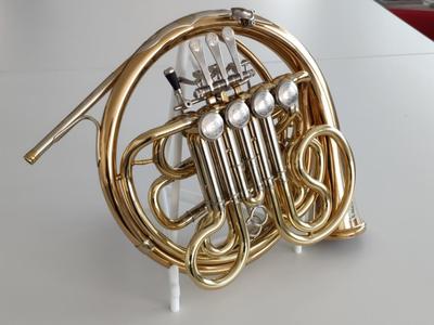 French Horn Minimalist Stand