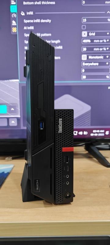 Asustor Flashtor NAS + Lenovo Thinkcentre M720q combined vertical mount