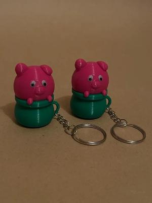 Piggy bank keychain " Świnka w kubku "   