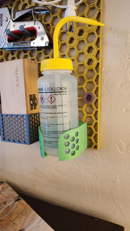 HSW - wash bottle holder for IPA