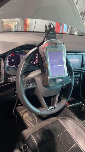 Genius Touch & Map holder