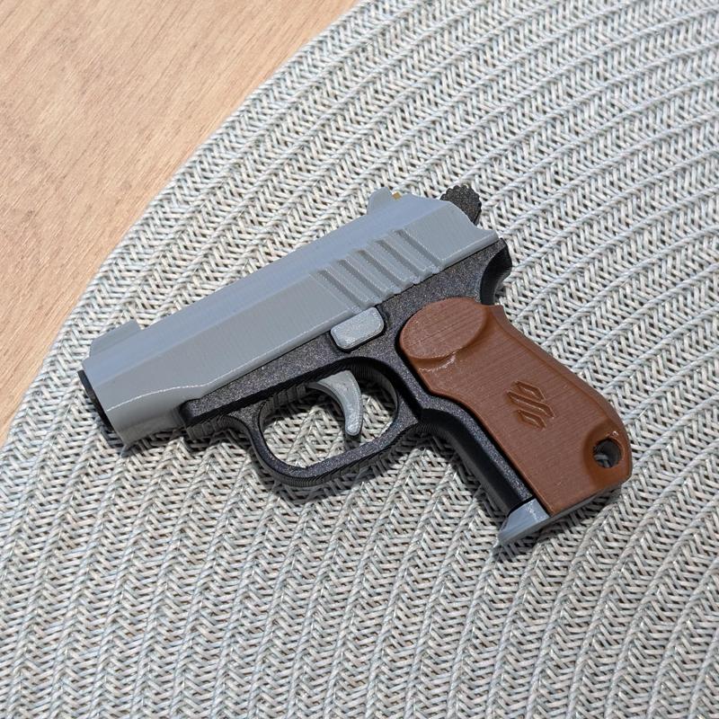 BB Makarov - fidget toy gun