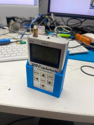 RF Explorer holder   