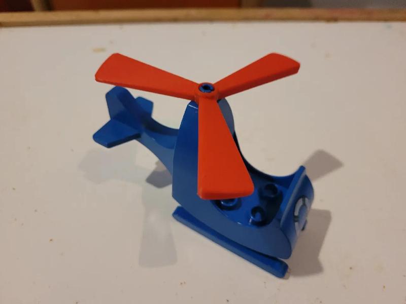 Duplo helicopter replacement rotor blades   