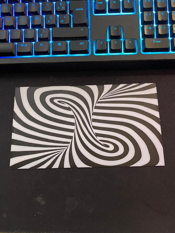 Optical illusion HueForge
