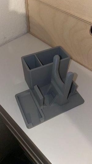 Hotglue gun stand