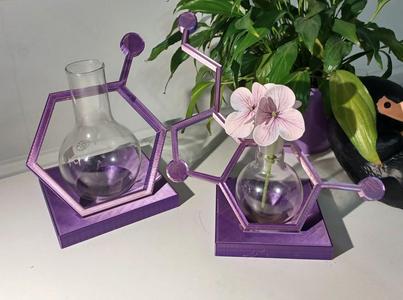 chemistry flask decoration 2