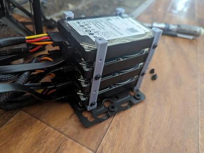 15mm 2.5" HDD rack w/ feet