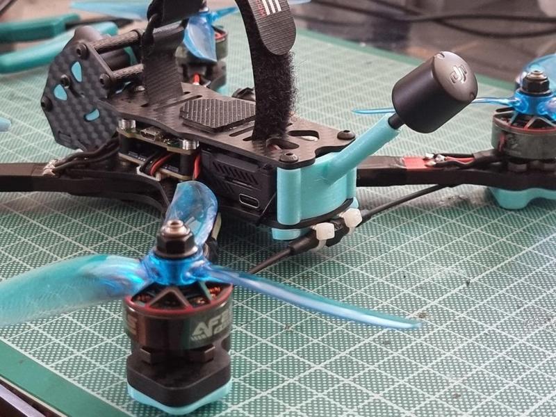 LoFlo DJI O3 antenna mount