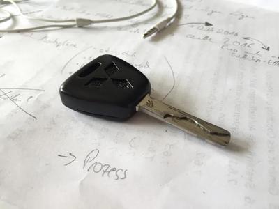 Mitsubishi Carisma key case   