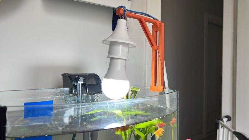 Aquarium Light Holder