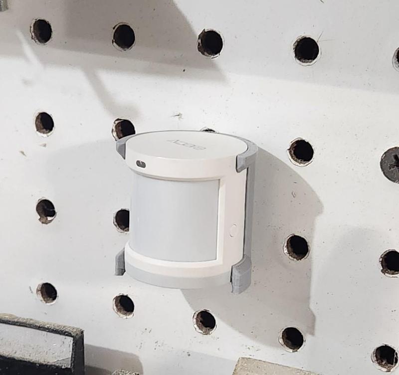 Aqara Motion Sensor P1 - Peg Board Holder
