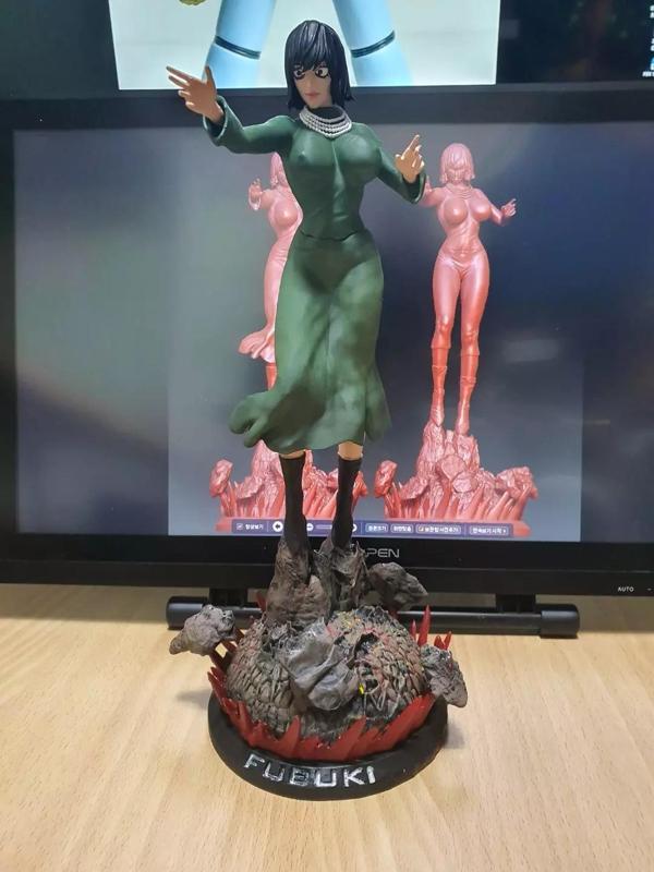 fubuki statue of woman