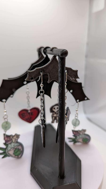 Bat Earring Holder - 2 Sizes of Bat Hangers - Updated v2 Support Free