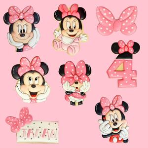 Set of 9 Minnie Mouse cutters and stamps