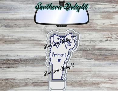 Vermont w/ bow freshie mold