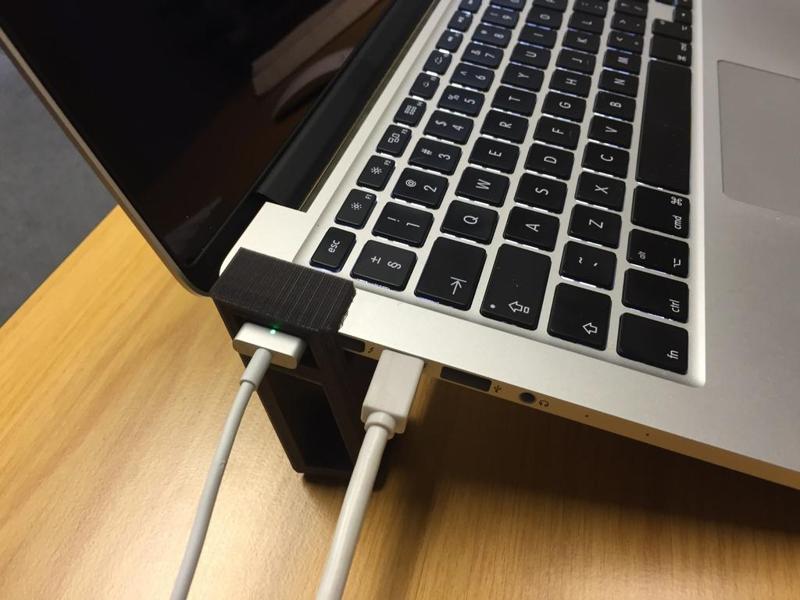 Macbook Pro Retina 13" Stand