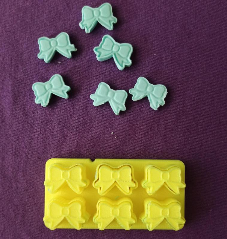 Miniature bow tie cutter with ribbon