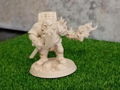 ORC-grimdark ork-wargaming scifi orc with axe