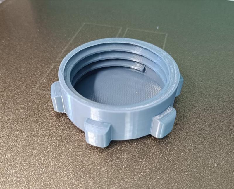 Gasoline mower tractor fuel tank cap