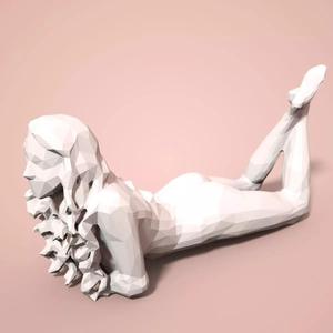 Girl Low poly Sculpture