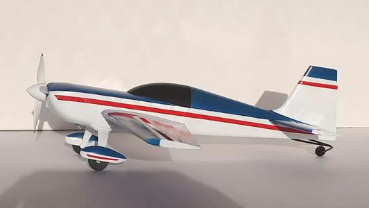 Extra EA-300 Scale Model 1-20