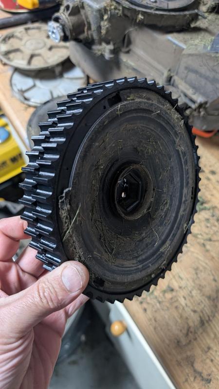 Robotic Mower Flymo 1200R / Husqvarna Automower wheel set