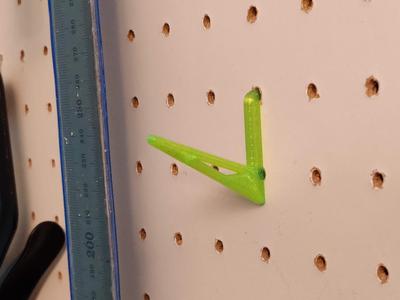 Pegboard hook 4mm