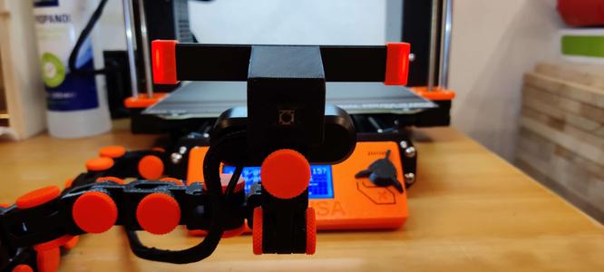 Webcam Light for Articulating Raspberry Pi Camera Mount (FreeCAD)