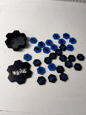 HIVE -Strategy Board game for 2 players ( MMU NOT NEEDED ! ) - Mini+ Layout