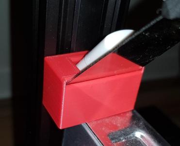 bracket for scraper and USB-stick