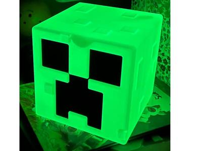 Creaper lamp